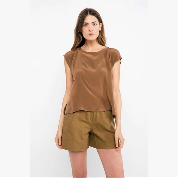 Elizabeth Suzann Josephine Vented Shell In Silk Crepe size M color Moss - Picture 3 of 14